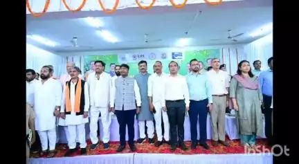बेमेतरा: बेमेतरा में वन मंत्री ने संगोष्ठी एवं वृक्षारोपण में भाग लिया, जल संकट से निपटने के लिए दी अहम बातें