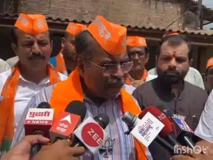 नाशिक: प्रत्येक जण माझ्यासारखा सावरकरांना दैवत मानतो भाजप कार्याध्यक्ष रवींद्र चव्हाण यांची भगूर येथे प्रसिद्धी माध्यमांना प्रत