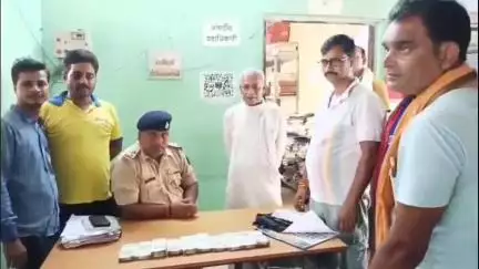 बख्तियारपुर: पेट्रोल पंप कर्मी ने गिरे ₹5 लाख बख्तियारपुर थाने में करवाए जमा, बाइक सवार के थे रुपए!
