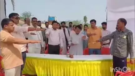 टोंक: चंदलाई बांध पर वंदे गंगाजल संरक्षण जन अभियान के तहत आयोजित कार्यक्रम में अधिशासी अभियंता ने दिलाई शपथ