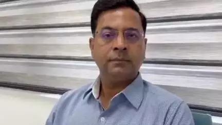 देहरादून: सचिवालय में लोक निर्माण विभाग के सचिव पंकज कुमार पांडेय ने कहा- ट्रॉली मुक्त उत्तराखंड बनाने के लिए प्रस्ताव किया गया है