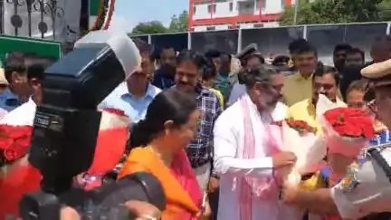 कांके: डोरंडा के वन भवन में विश्व पर्यावरण दिवस पर आयोजित कार्यक्रम में शामिल हुए सीएम हेमंत सोरेन