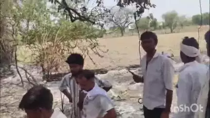 शाहपुरा: आरणी गांव में खेत में बनी झोपड़ी में लगी आग, झुलसने से एक बुजुर्ग की हुई दर्दनाक मौत