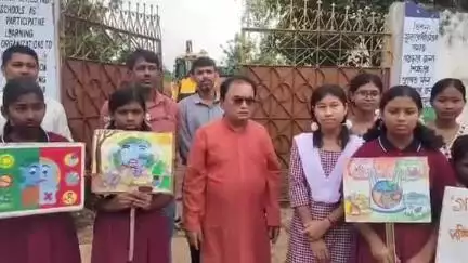 সাব্রুম: বিশ্ব পরিবেশ দিবস উপলক্ষ্যে সাব্রুমে বৃক্ষরোপন, আলোচনা সভা ও র‍্যালী অনুষ্ঠিত হয়