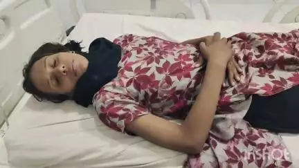 भीलवाड़ा: शेख़जी का खेड़ा में पुराने विवाद के चलते दुकान पर दूध लेने जा रही युवती से रिश्तेदारों ने की मारपीट, युवती हुई घायल