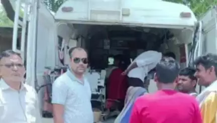 सगड़ी: मालटारी में नेशनल मोबाइल मेडिकल यूनिट ने मरीजों को दी स्वास्थ्य सेवाएं, गरीबों के लिए वरदान बना चलता-फिरता अस्पताल