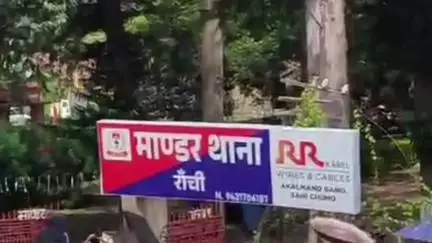 मांडर: चीलटोली में सेवानिवृत्त अस्पतालकर्मी के बंद घर में लाखों की चोरी
