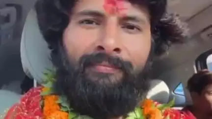 जौनपुर: सर्प मित्र मुरली को अस्पताल से मिली छुट्टी, शाम को बेलापार नौपेड़वा अपने घर पहुँचे