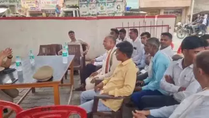 सहावर: सहावर थाने में शांति समिति की बैठक में सीसीटीवी कैमरे लगाने पर दिया गया जोर