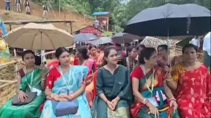ধর্মনগর: বিশ্ব পরিবেশ দিবস উপলক্ষে দক্ষিণ হুরুয়া সুন্দরী পার্কে বিশেষ অনুষ্ঠান অনুষ্ঠিত হয়,উপস্থিত জেলাশাসক সহ অন্যান্যরা