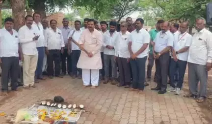 ರಾಯಬಾಗ: ಉಮರಾಣಿ ಗ್ರಾಮದಲ್ಲಿ ವಿವಿಧ ಅಭಿವೃದ್ಧಿ ಕಾಮಗಾರಿಗಳಿಗೆ ಶಾಸಕ ದುರ್ಯೋಧನ ಐಹೊಳೆ ಚಾಲನೆ