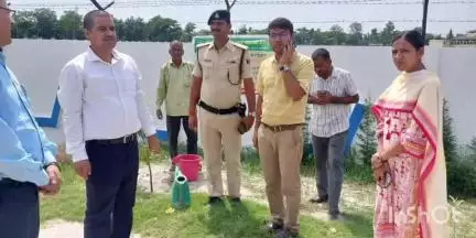 सुपौल: डीएम सावन कुमार द्वारा कलेक्ट्रेट परिसर में विश्व पर्यावरण दिवस पर कार्यक्रम आयोजित