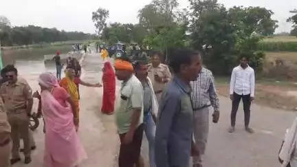 जसवंतनगर: जसवंतनगर के भोगनीपुर नहर में एक युवक डूबा, पुलिस द्वारा तलाश जारी