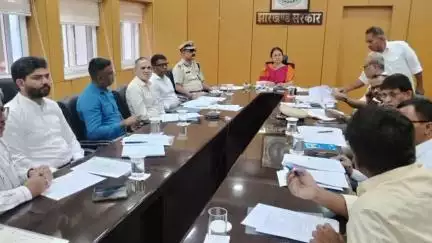 कांके: प्रोजेक्ट भवन में मुख्य सचिव ने राष्ट्रपति के दो दिवसीय देवघर दौरे की तैयारियों की समीक्षा की
