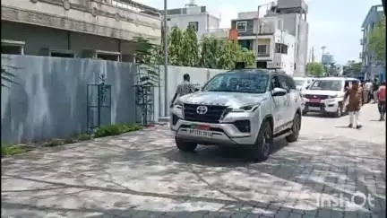 आलोट: CM राइज व जवाहर नवोदय विद्यालय के लोकार्पण को लेकर SP और कलेक्टर ने किया कार्यक्रम स्थल का दौरा