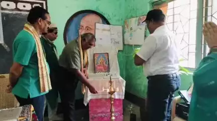 ହିନ୍ଦୋଳ: ବାଙ୍କଟିଆ ଗ୍ରାମରେ ଗଣେଶ୍ୱର କ୍ଲବ ଆନୁକୁଲ୍ୟରେ ବିଶ୍ବ ପରିବେଶ ଦିବସ ପାଳିତ ଏବଂ   ସମ୍ବର୍ଦ୍ଧନା ସମାରୋହ