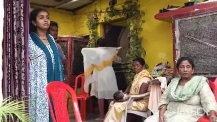 दुर्ग: अमलीडीह में युवती ने छठवीं मंदिर से खुदकुशी की, परिवार ने इसे हत्या बताया