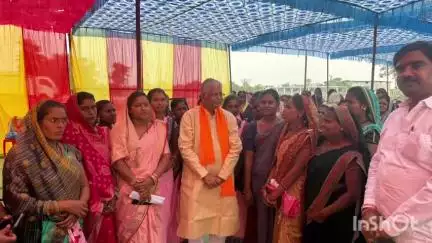 बिल्हा: बिल्हा विधायक धरमलाल कौशिक ने बिल्हा विधानसभा के ग्राम मोहंदी में ₹7.50 लाख से निर्मित आंगनबाड़ी केंद्र का किया लोकार्पण