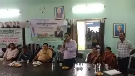 गोला: पंचायत सचिवालय बरियातू, कोइया एवं कमता में विश्व पर्यावरण दिवस पर विभिन्न कार्यक्रम आयोजित