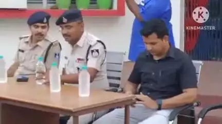 बांधवगढ़: उमरिया कोतवाली परिसर में आगामी त्योहारों को लेकर शांति समिति की बैठक संपन्न हुई