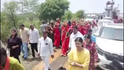 गंगधार: सूलिया में एसडीएम ने महिलाओं के साथ की कलश पूजा, जल स्वावलंबन पखवाड़े का किया शुभारंभ