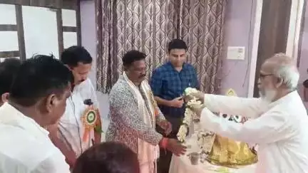 ବାଲେଶ୍ବର ମ୍ୟୁନିସିପାଲଟି: ଭେନିଆ ପାରାଡାଇଜ ଠାରେ ଘରୋଇ ୟୁଟୁବ ଚ୍ୟାନେଲ ର ବାର୍ଷିକ ଉତ୍ସବରେ ଯୋଗ ଦେଲେ ମନ୍ତ୍ରୀ ରବିନାରାୟଣ ନାଏକ।