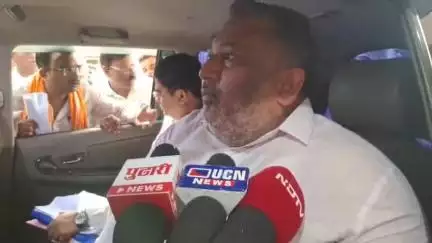 अकोला: विकासाच्या मुद्द्यावर मत मतांतर होत असतात तसाच हा भाग आहे पालकमंत्री आकाश फुंडकर यांची प्रतिक्रिया