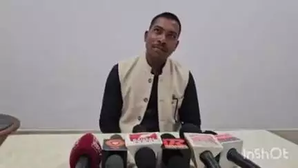 बैकुंठपुर: बैकुंठपुर जनपद अध्यक्ष उदय सिंह ने कहा, पटना क्षेत्र में चल रहे अवैध कोयले के कारोबार को बंद कराया जाएगा