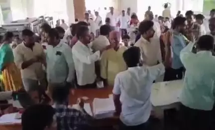 మాచారెడ్డి: సోమారంపేట గ్రామంలో భూభారతి పై రెవెన్యూ సదస్సులు నిర్వహించినట్లు తెలిపిన : మాచారెడ్డి తహసిల్దార్ సరళ