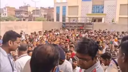 गया टाउन सीडी ब्लॉक: गया: बिहार विद्यालय परीक्षा समिति में NTPC परीक्षा में देरी होने पर परीक्षार्थियों का हंगामा