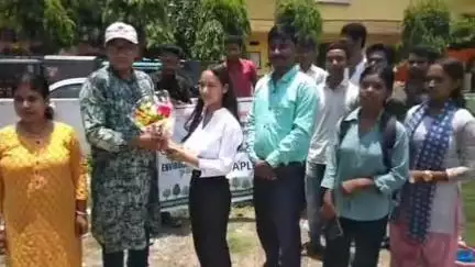 বালুরঘাট: বালুরঘাট পৌরসভা ও এক শিক্ষা প্রতিষ্ঠানের তরফে বালুরঘাটে বিশ্ব পরিবেশ দিবস উদযাপন