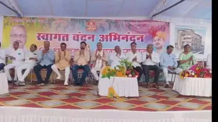 राजगढ़: राजगढ़ सांसद रोडमल नागर धाकड़ नगर समाज के छात्रावास और सामुदायिक भवन के निर्माण कार्य के शुभारंभ में हुए शामिल