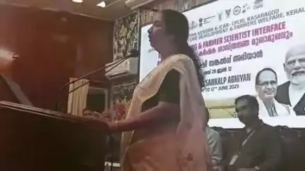 കാസര്‍ഗോഡ്: സി.പി.സി.ആർ.ഐയിൽ നടന്ന കർഷക പരിശീലനവും കർഷക ശാസ്ത്രജ്ഞ മുഖാമുഖവും ജില്ലാ പഞ്ചായത്ത് പ്രസിഡന്റ് ഉദ്ഘാടനം ചെയ്തു
