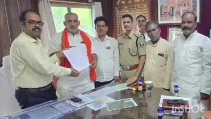 चांद: भारतमाला परियोजना से संबंधित मांगों को लेकर किसान प्रतिनिधि मंडल ने डीएम को सौंपा ज्ञापन