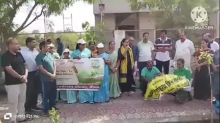 नीमच नगर: नीमच के अमृत गार्डन में पर्यावरण दिवस पर 155 पौधे लगाए गए, स्व-सहायता समूह की महिलाएं करेंगी देखभाल