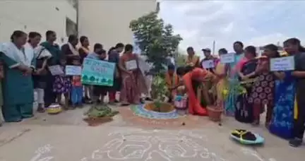 మేడ్చల్: కుత్బుల్లాపూర్ లో చెట్లను నాటిన టిపిసిసి ప్రధాన కార్యదర్శి సొంటి రెడ్డి పున్నారెడ్డి