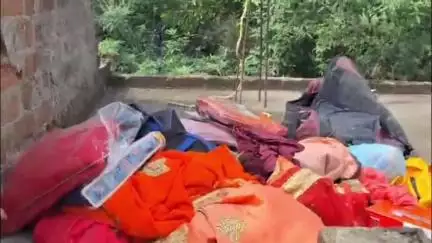 सरिया: बड़की सरिया में दो घरों में नगदी समेत लाखों के जेवरात की चोरी