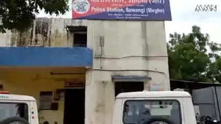 वर्धा: तक्षशिला नगर येथे महिलेच्या गळ्यातून मंगळसूत्र तोडून चोरटे पसार : सावंगी पोलिसात तक्रार दाखल