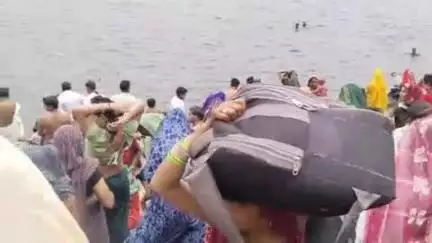 नांगलशेरपुर मूंडिया क्षेत्र के सैकड़ों श्रद्धालुओं ने मासलपुर के पवित्र सागर सरोवर में डुबकी लगाई
