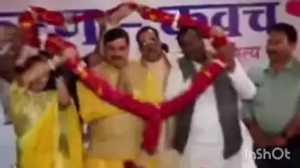 उज्जैन शहर: मुख्यमंत्री पुलिस लाइन में नृत्याराधना नृत्य मंदिर संस्थान के किरण कवच महिला आत्मरक्षा शिविर में हुए शामिल