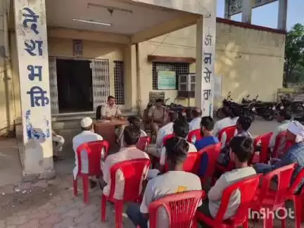 बदरवास: इंदार पुलिस थाने में आगामी त्योहारों को लेकर शांति समिति की बैठक आयोजित हुई