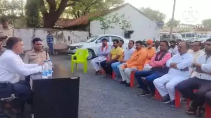 पथरिया: पथरिया थाना परिसर में शांति समिति की बैठक