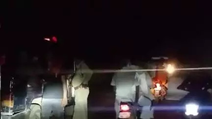 दतिया: निचरोली के जंगल में तस्करी रोकने गए वन अमले पर फायरिंग, वनकर्मी भागे, पुलिस ने की घेराबंदी