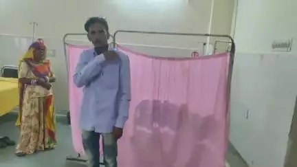 अकलेरा: खेरखेड़ा गांव में खाना बनाते समय गैस भभकने से महिला जलकर घायल, जिला अस्पताल में भर्ती