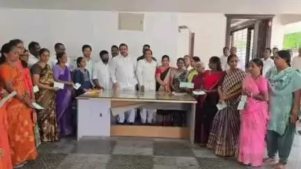 ఇబ్రహీంపట్నం: పేద ప్రజల సంక్షేమమే ధ్యేయంగా కాంగ్రెస్ ప్రభుత్వం పని చేస్తుంది : ఎమ్మెల్యే ఆరికె పూడి గాంధీ