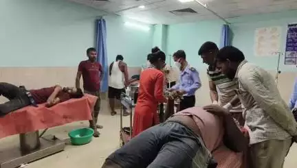 त्रिवेणीगंज: शिवनगर में बाइक टक्कर, तीन जख्मी