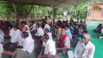 बागली: ग्राम दुलवा में विश्व पर्यावरण दिवस पर विधिक साक्षरता शिविर का आयोजन