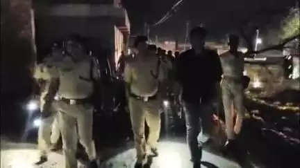 शेखपुरा: बकरी त्यौहार को लेकर प्रशासन मुस्तैद, एसडीएम और एसडीपीओ ने सुरक्षा बलों के साथ संवेदनशील जगहों पर निकाला फ्लैग मार्च