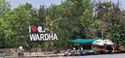 वर्धा: शहरातील राष्ट्रसंत तुकडोजी महाराज स्मारकाची उपेक्षा: वर्ध्यात नागरिकांची तीव्र नाराजी