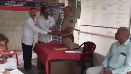 यावल: पोलीस ठाण्यात शांतता समितीची बैठक झाली संपन्न,पोलीस निरीक्षकांनी सण उत्सव शांततेत साजरे करण्याचे केले आवाहन